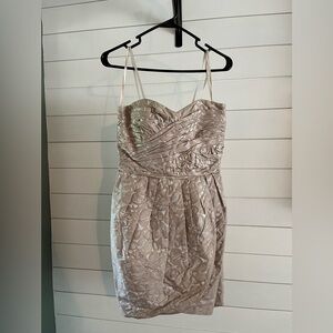 Max cleo dress, tag not included, fits like a 2